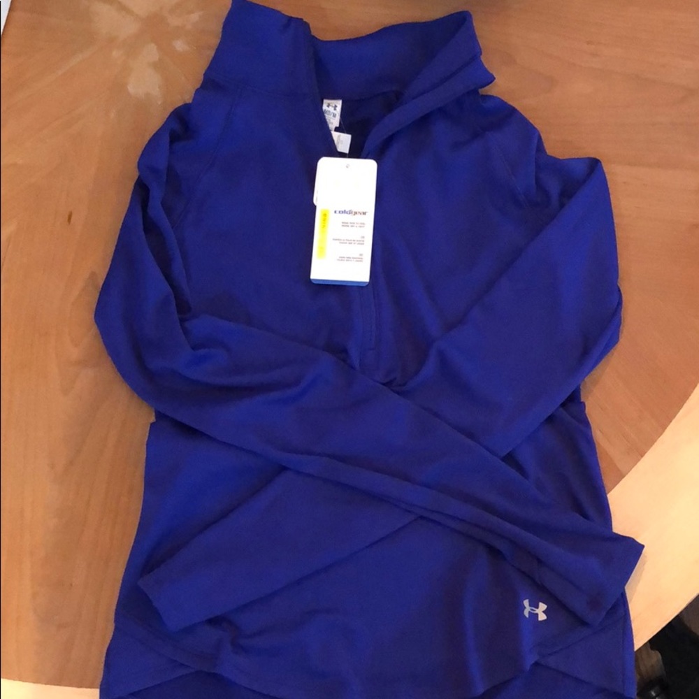 Under Armour cold gear pullover size medium
